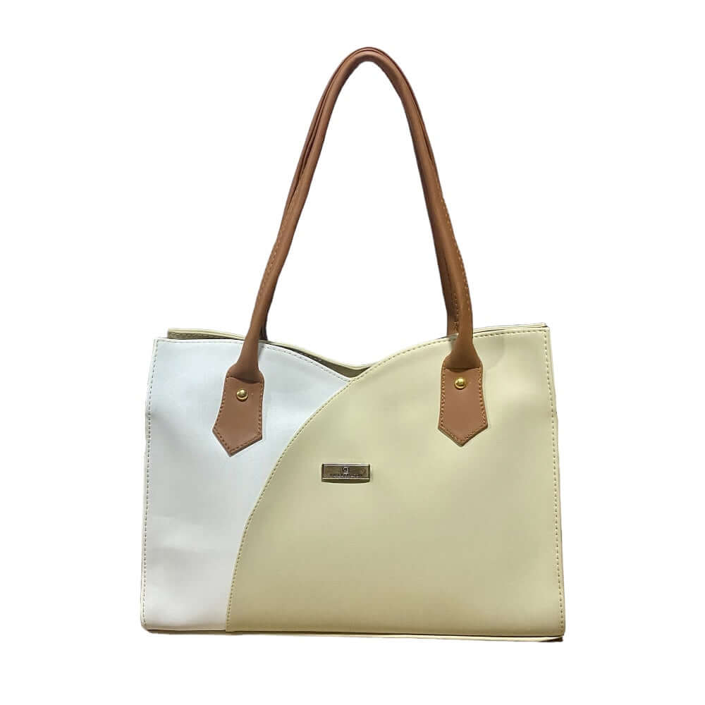 Elegante Bolso Oslo Beige de Karla Chacon