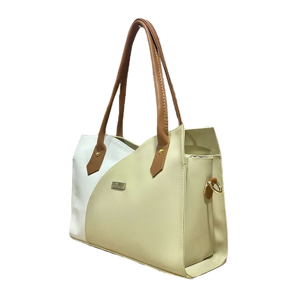 Elegante Bolso Oslo Beige de Karla Chacon