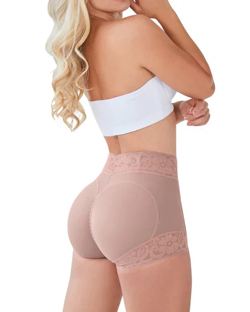 Ema™ Panty Levanta Cola Con Encaje